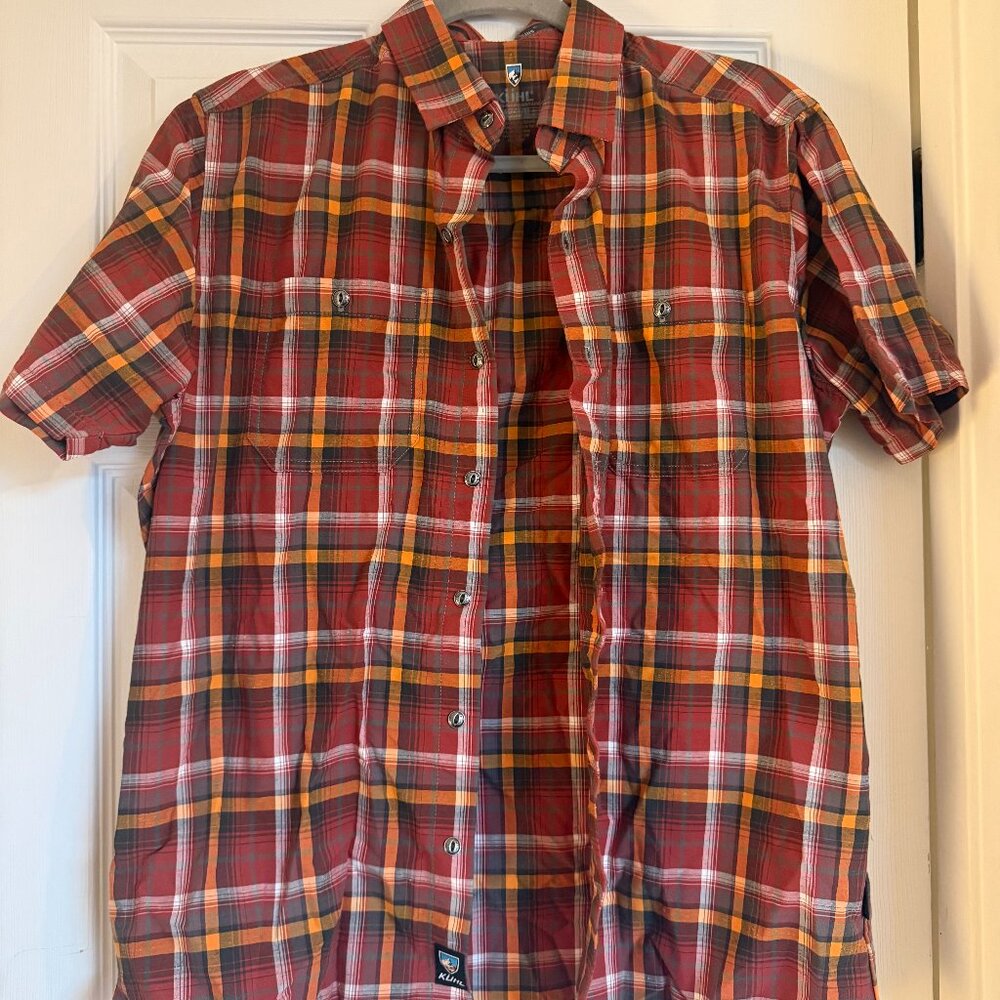 KÜHL Men’s Plaid Short Sleeve Button-Up Shirt Medium– Red / Orange